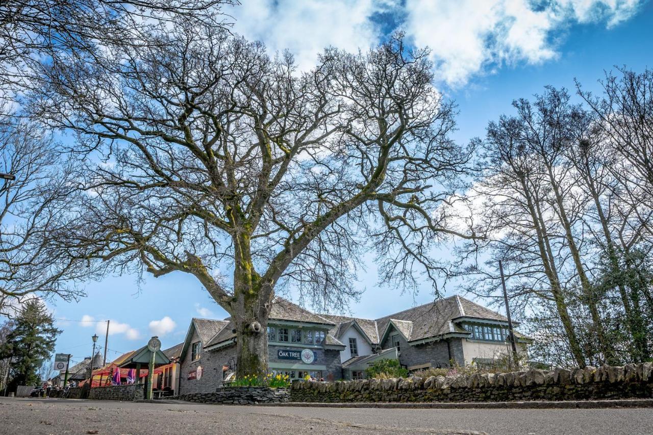 Oak Tree Inn بالماها المظهر الخارجي الصورة