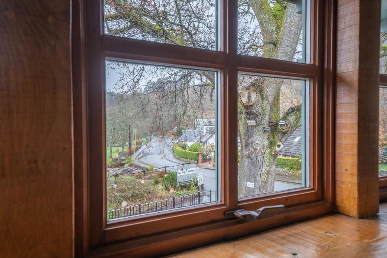 Oak Tree Inn بالماها المظهر الخارجي الصورة